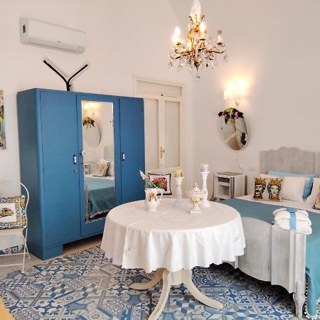 Le Lanterne Di Terrasini Hotel ภายนอก รูปภาพ