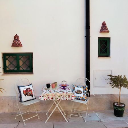 Le Lanterne Di Terrasini Hotel ภายนอก รูปภาพ
