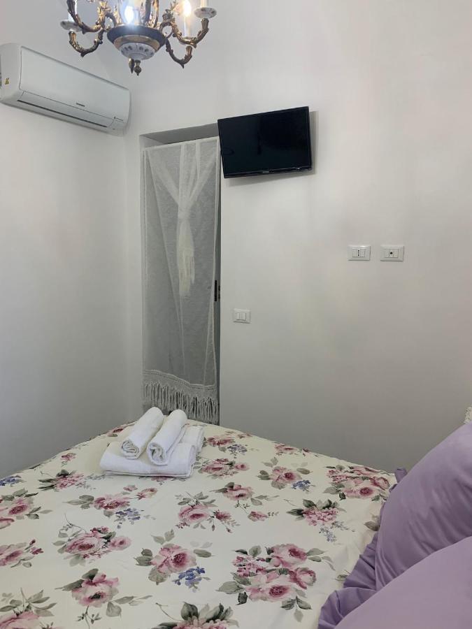 Le Lanterne Di Terrasini Hotel ภายนอก รูปภาพ
